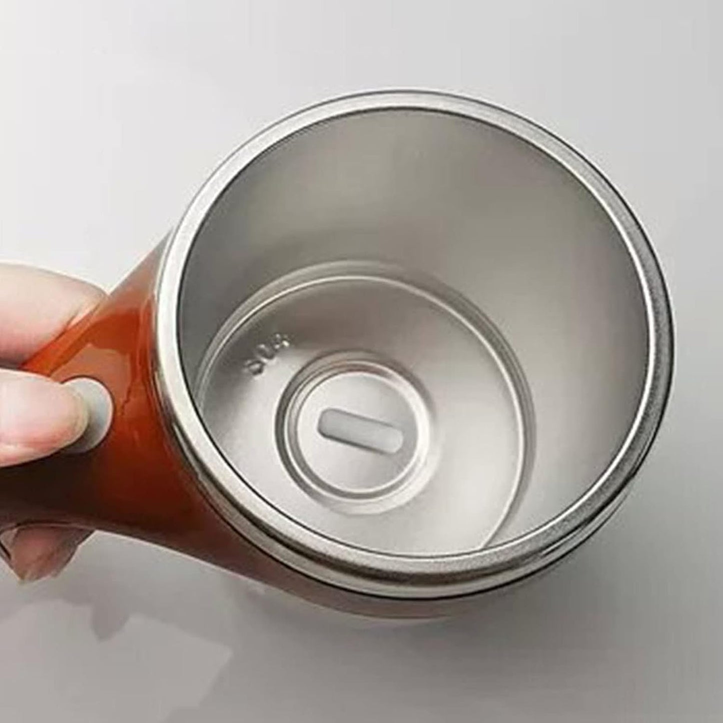 Self Stirring Magnetic Mug